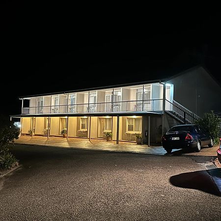 Holiday Lodge Motor Inn Narooma Exterior foto